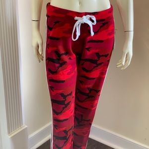 Women’s Camouflage Joggers
